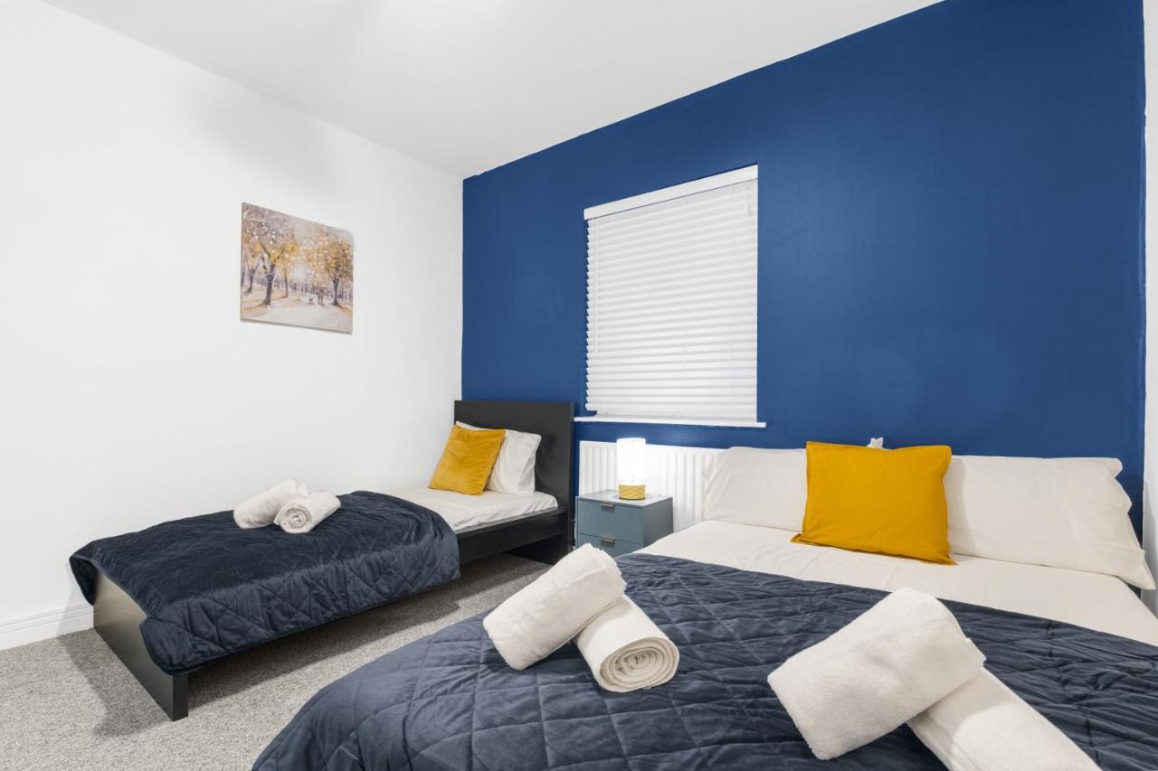 Birmingham, Modern 2 Bedroom, Free Parking Spaces, Free Wi-Fi And Netflix Exterior photo
