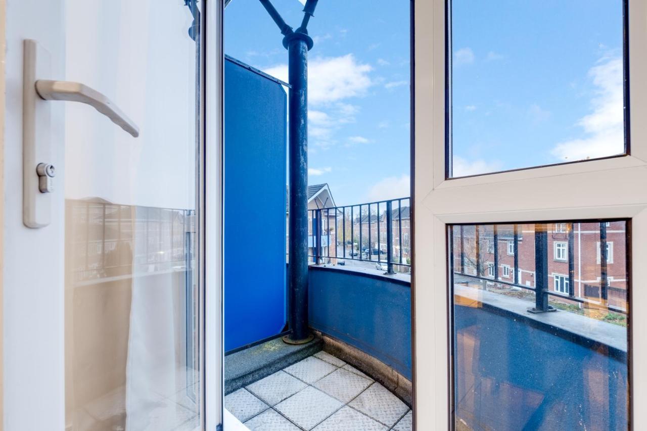 Birmingham, Modern 2 Bedroom, Free Parking Spaces, Free Wi-Fi And Netflix Exterior photo
