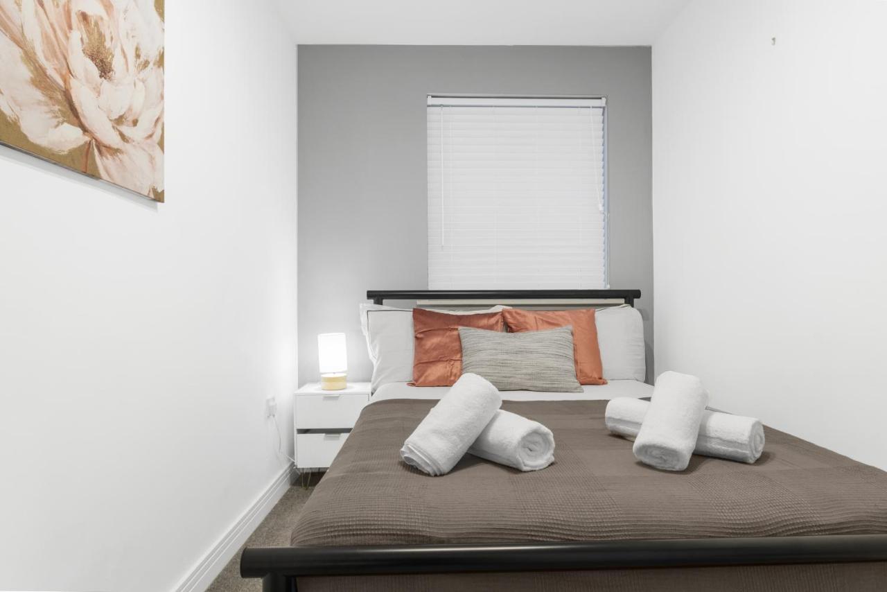 Birmingham, Modern 2 Bedroom, Free Parking Spaces, Free Wi-Fi And Netflix Exterior photo